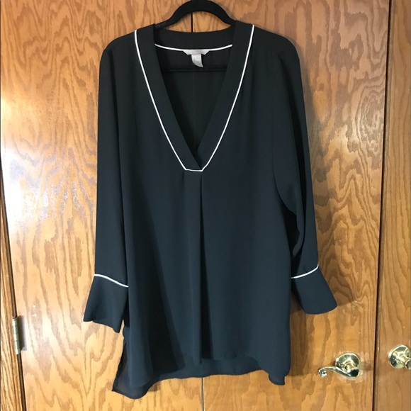 H&M Tops - H&M Tunic Blouse